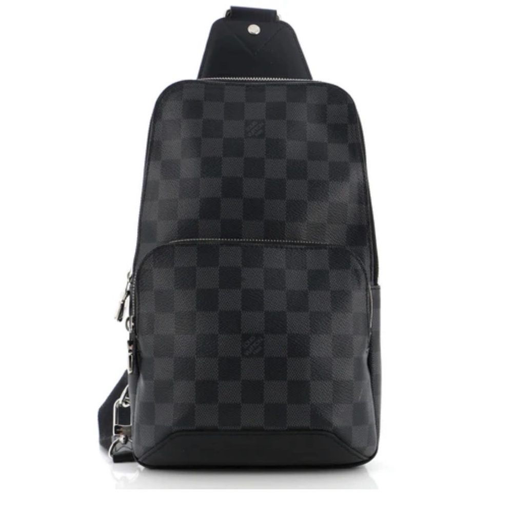 Louis Vuitton Avenue Sling Bag
Comes with original box and dust bag gently used